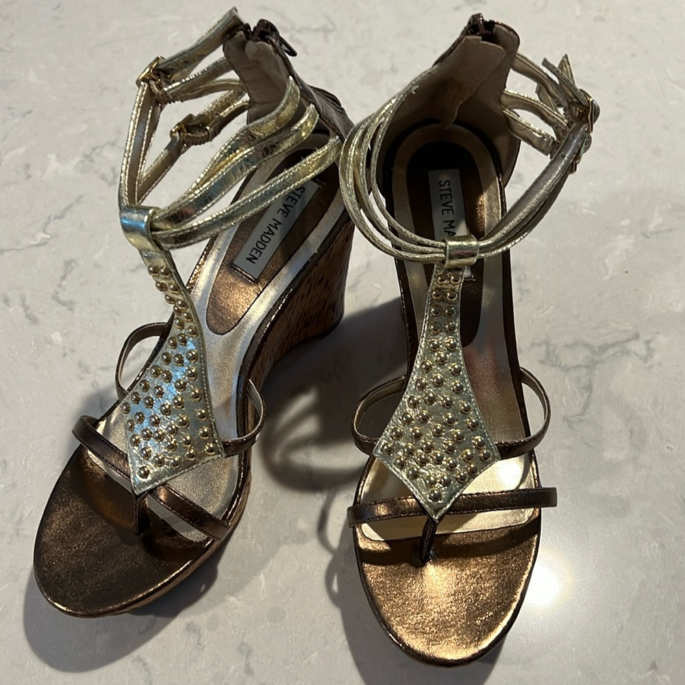 Steve Madden, gold and bronze 4 inch wedges!  Lightly worn, size 8. $25